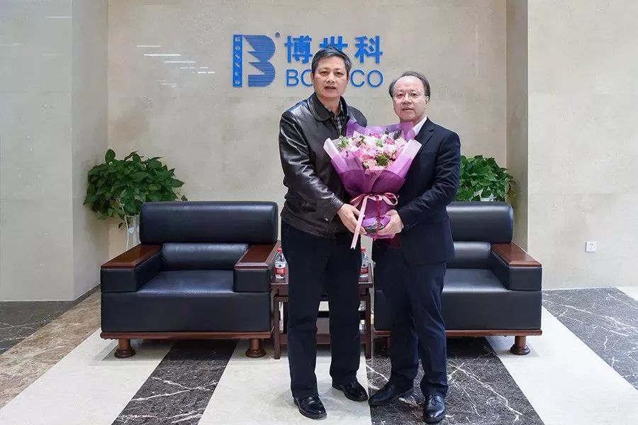 5c6b63d8a794a.jpg 3.jpg